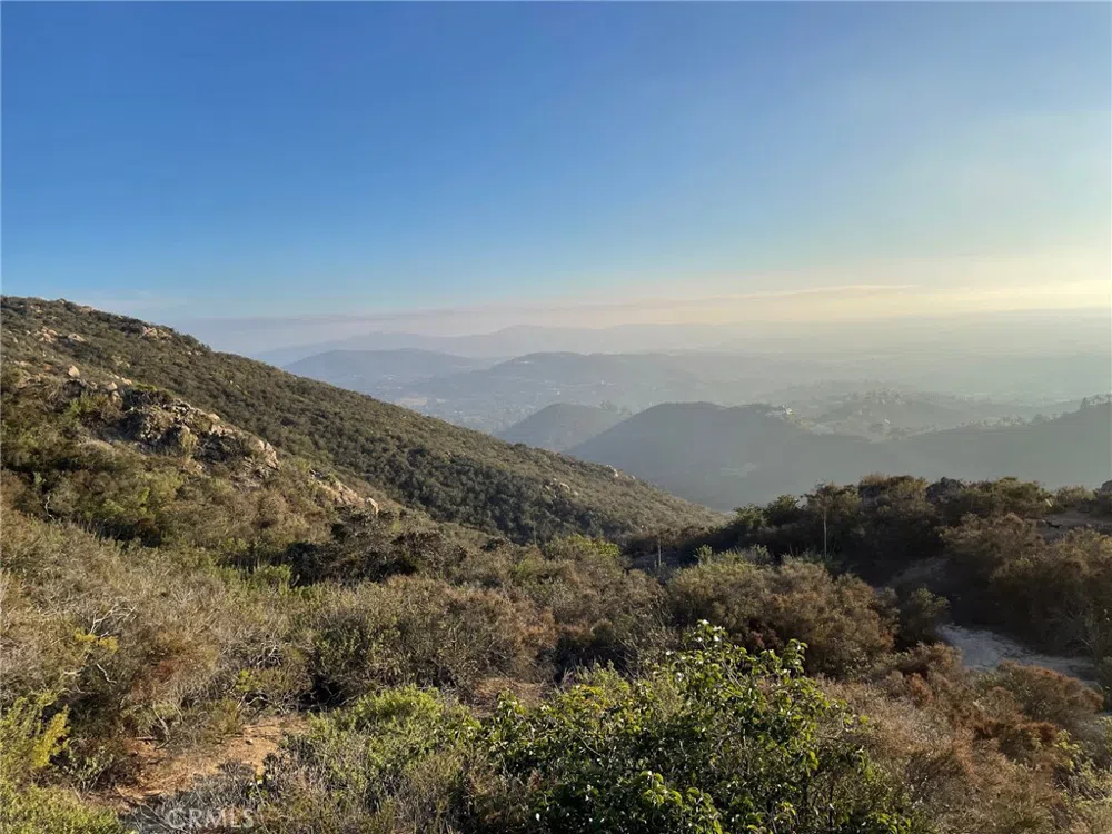 600 Hardell Lane Vista, CA 92084