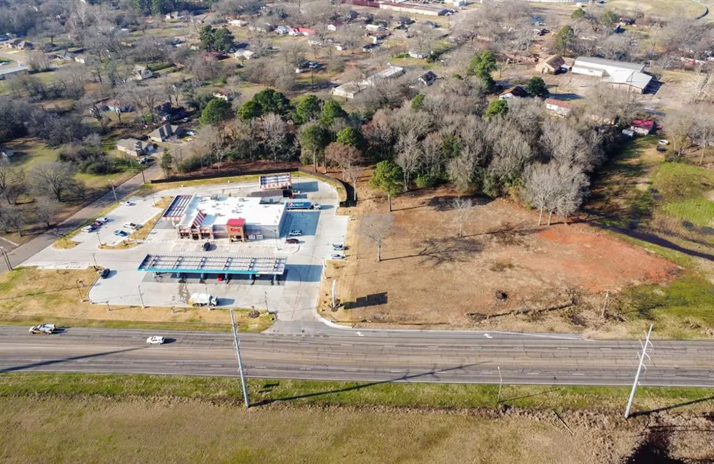 700 Greer Boulevard Pittsburg, TX 75686