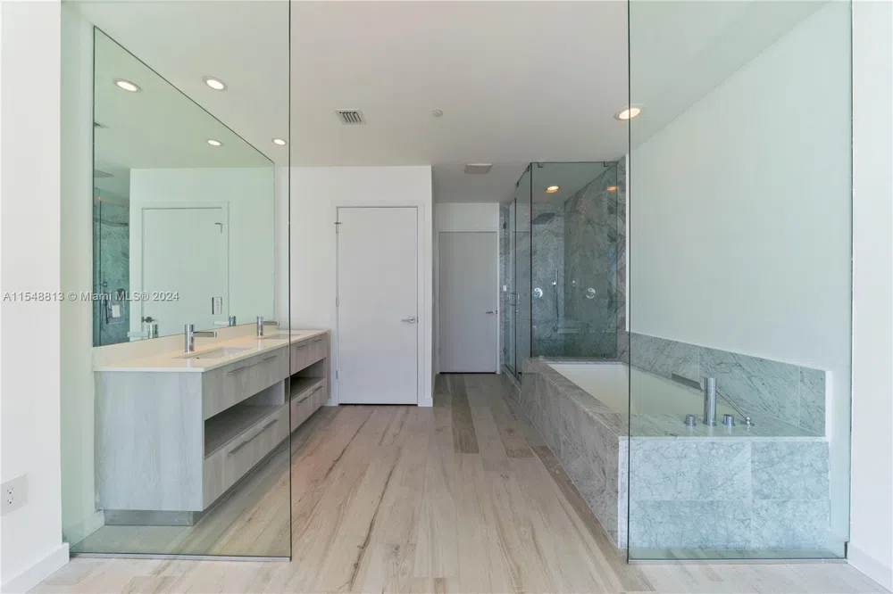 480 NE 31st St #2202 Miami, FL 33137