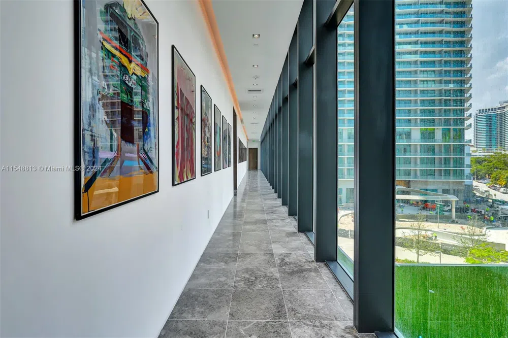 480 NE 31st St #2202 Miami, FL 33137