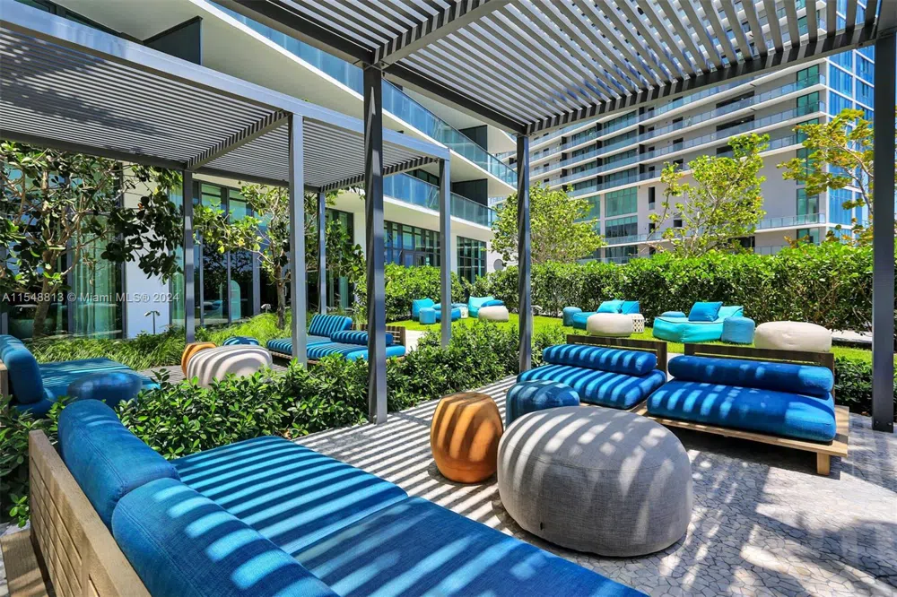 480 NE 31st St #2202 Miami, FL 33137