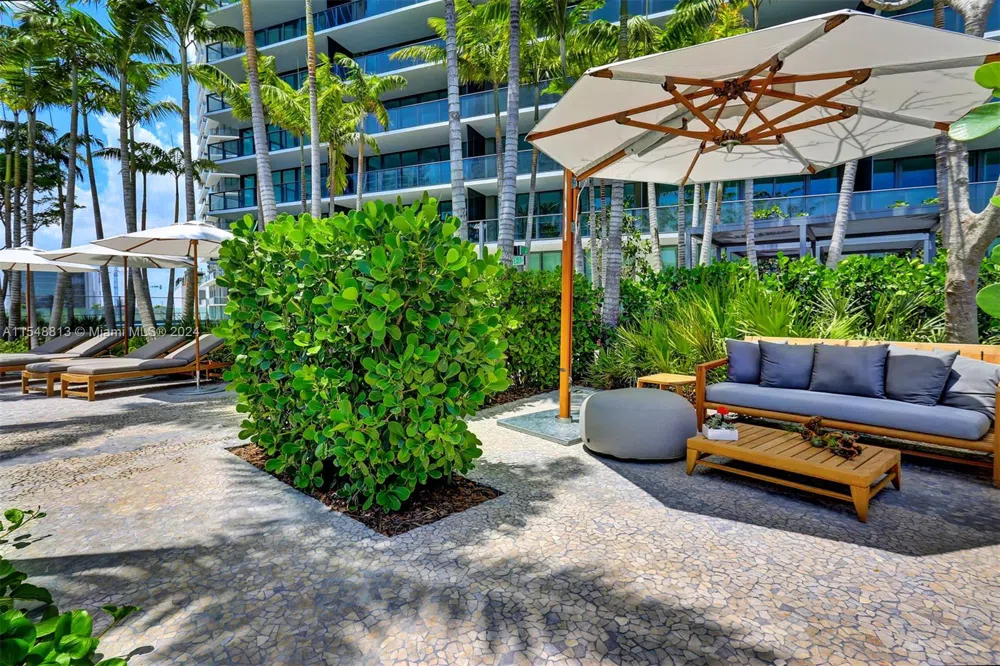 480 NE 31st St #2202 Miami, FL 33137