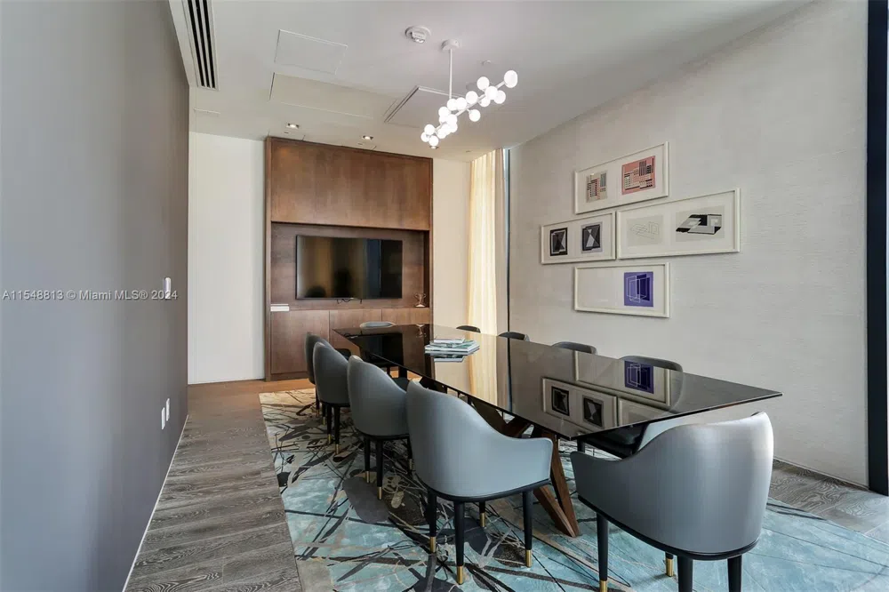 480 NE 31st St #2202 Miami, FL 33137