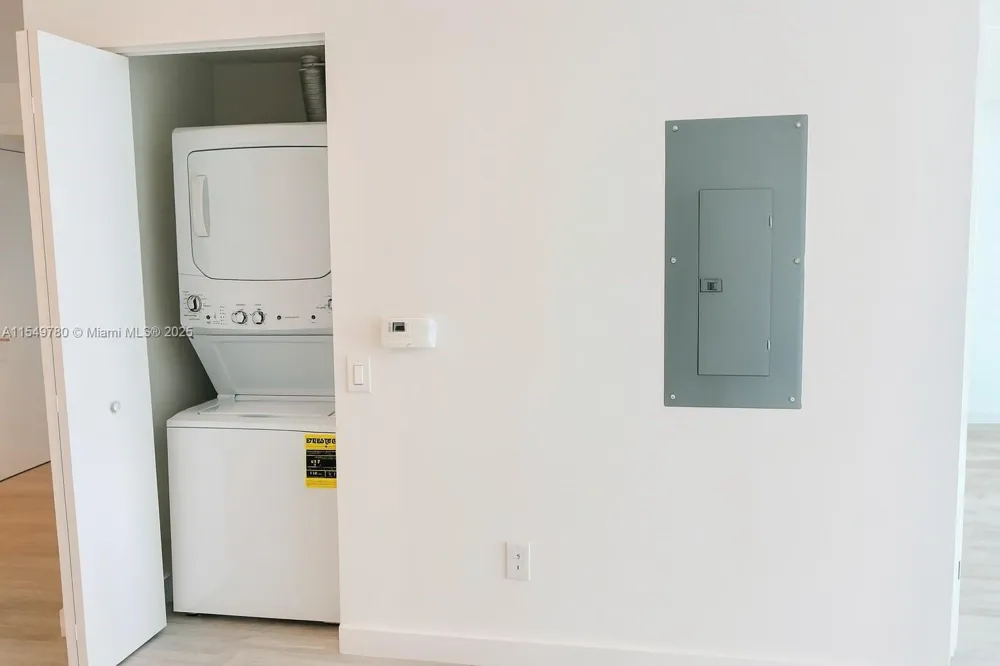 501 NE 31st St #3004 Miami, FL 33137