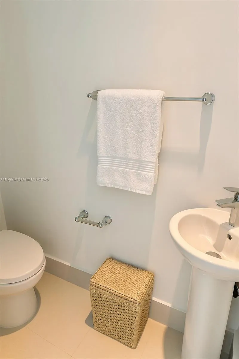 501 NE 31st St #3004 Miami, FL 33137