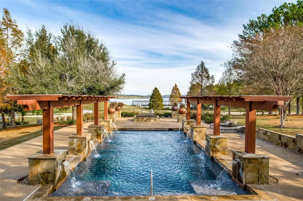 Lago Vista Drive Athens, TX 75751
