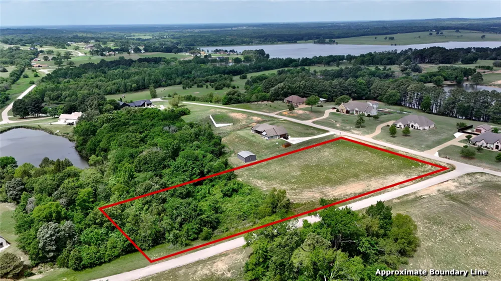 Lago Vista Drive Athens, TX 75751