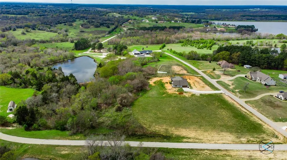 Lago Vista Drive Athens, TX 75751