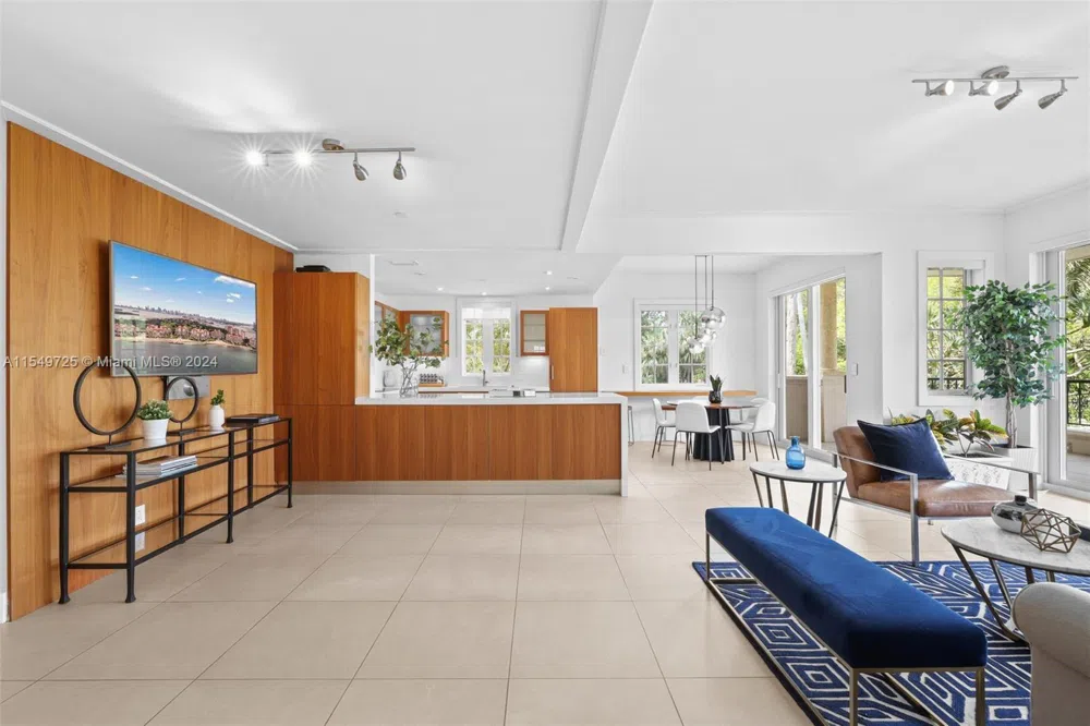 19127 Fisher Island Dr #19127 Miami Beach, FL 33109