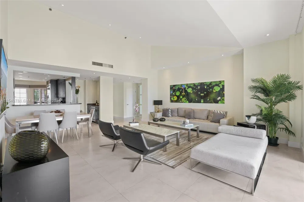 2442 Fisher Island Dr #5402 Miami Beach, FL 33109