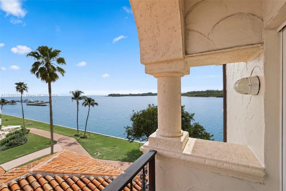 2442 Fisher Island Dr #5402 Miami Beach, FL 33109