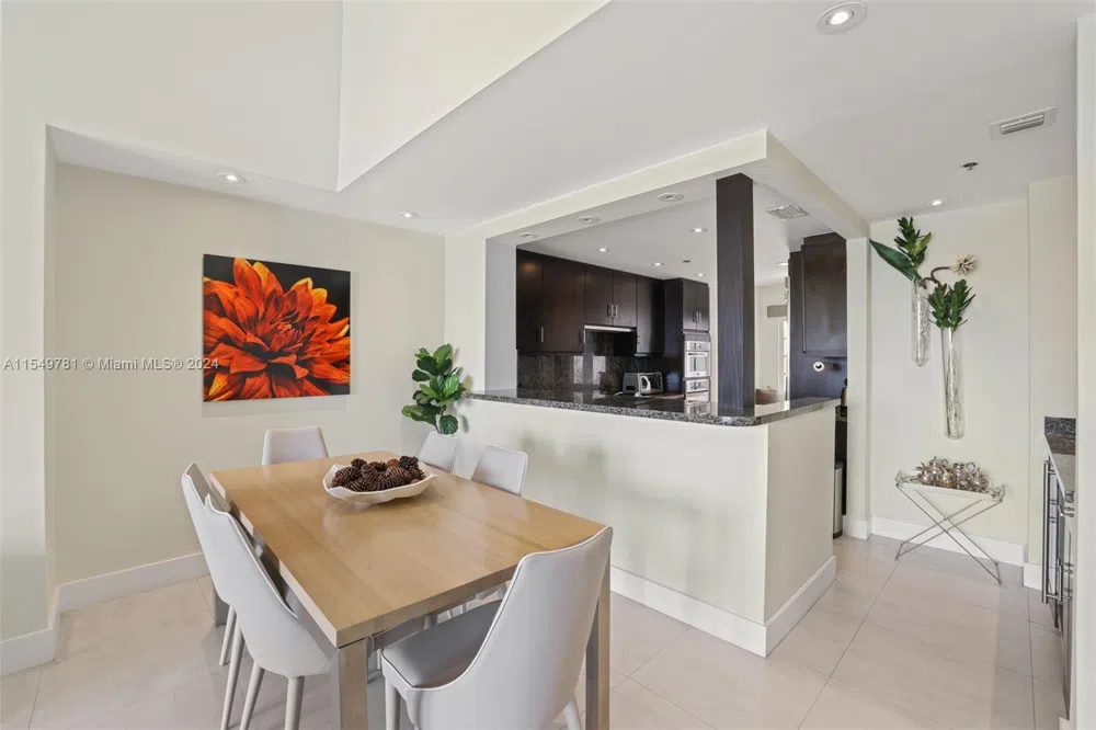 2442 Fisher Island Dr #5402 Miami Beach, FL 33109