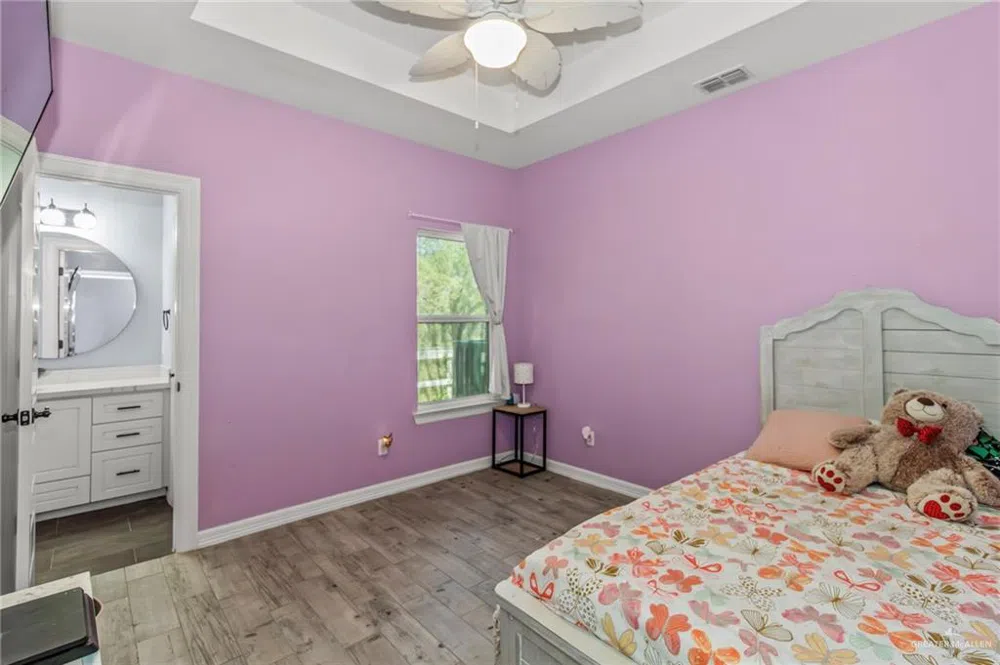 801 Iowa Street Mercedes, TX 78570
