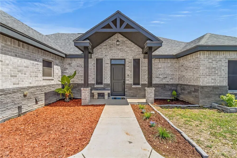 801 Iowa Street Mercedes, TX 78570