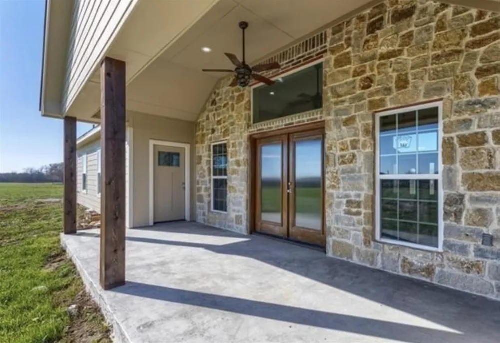 2505 Vz County Road 2511 Canton, TX 75103