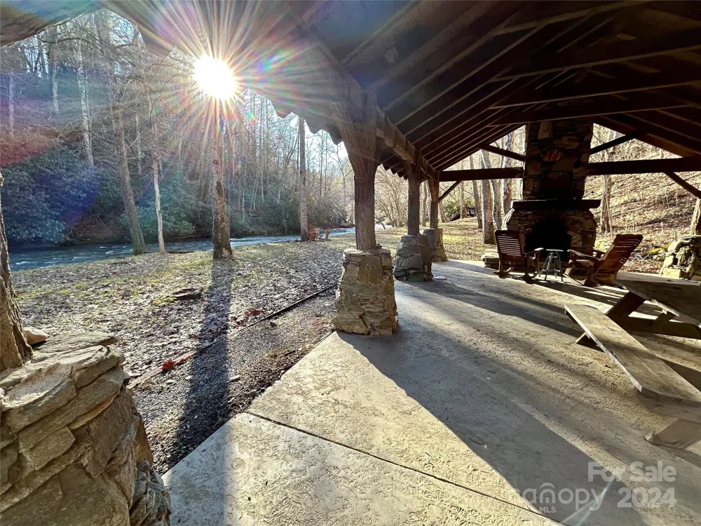 275 Overlook Lane #22 Marshall, NC 28753