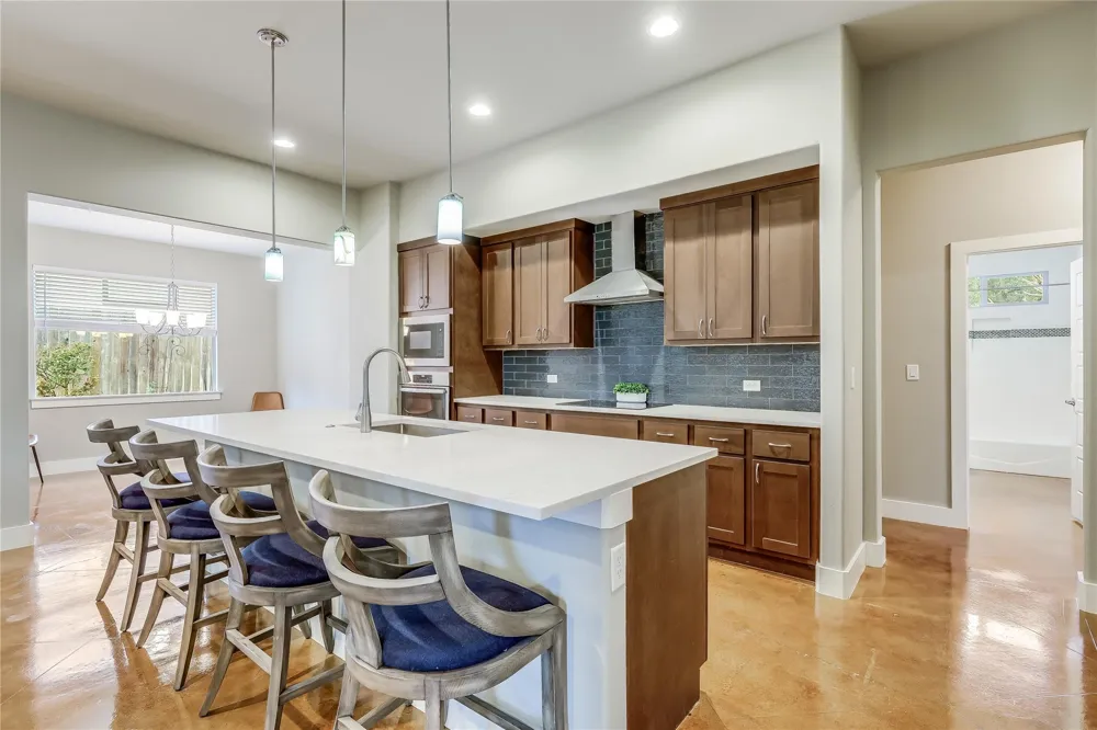 18808 Venture Drive Point Venture, TX 78645