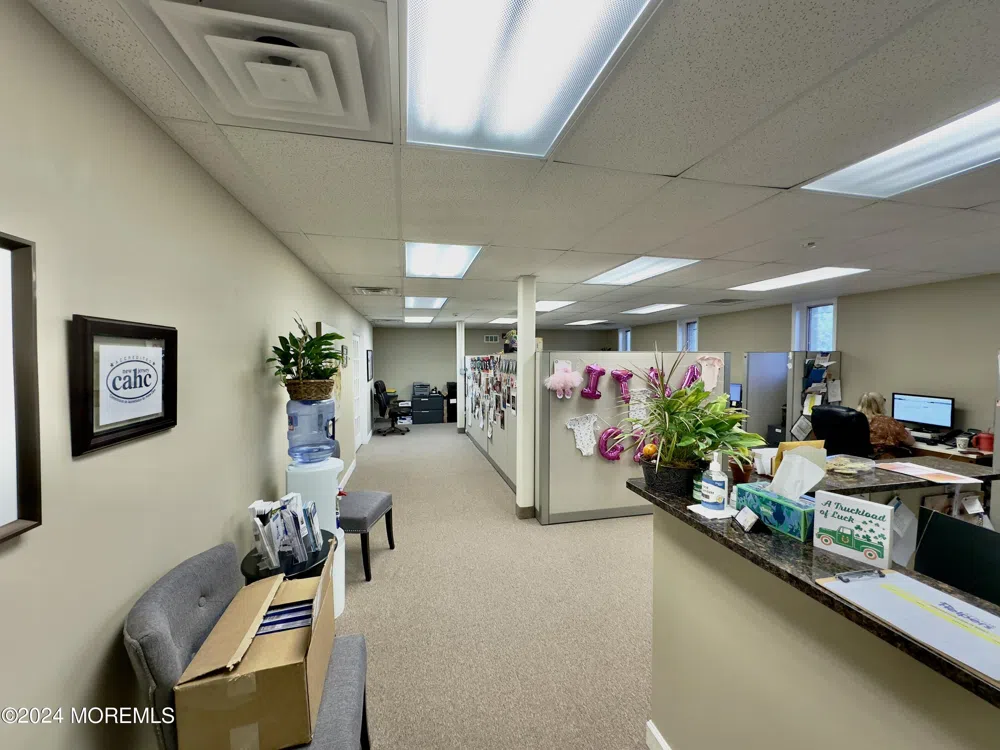 711 Tennent Road Manalapan, NJ 07726