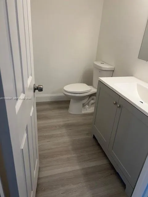 1904 S Ocean Dr #205 Hallandale Beach, FL 33009