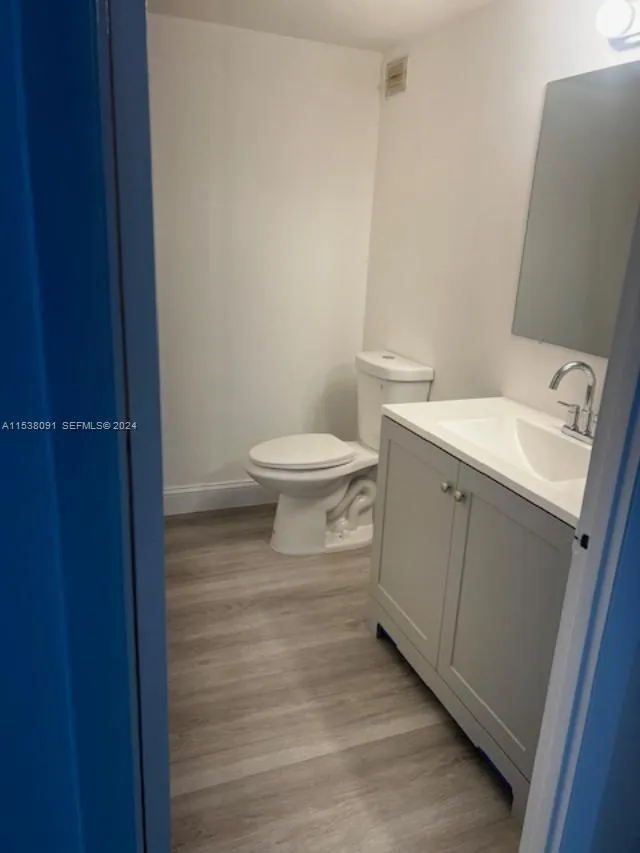1904 S Ocean Dr #205 Hallandale Beach, FL 33009