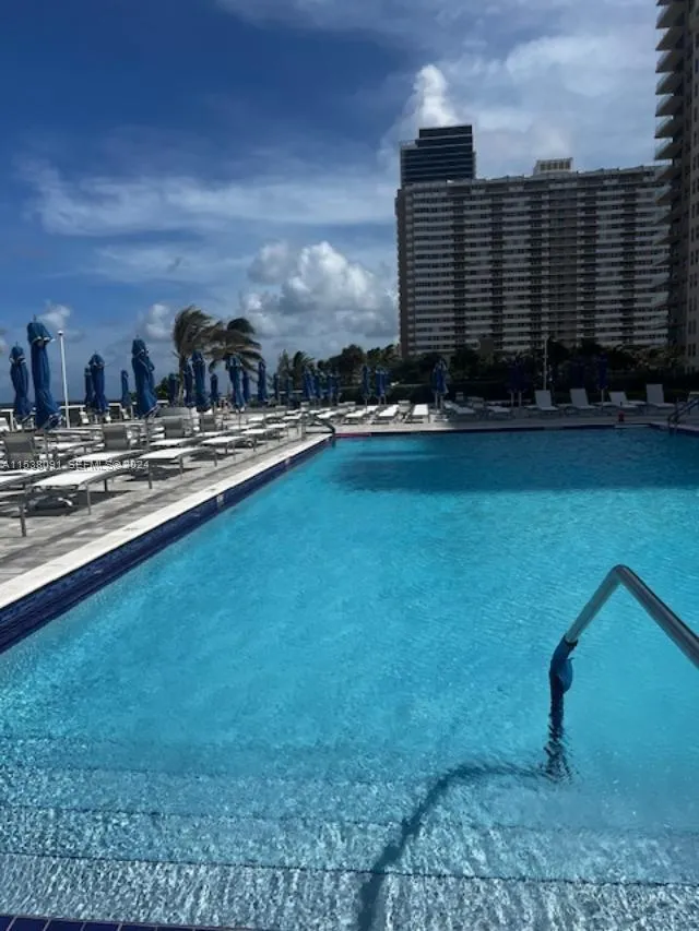 1904 S Ocean Dr #205 Hallandale Beach, FL 33009
