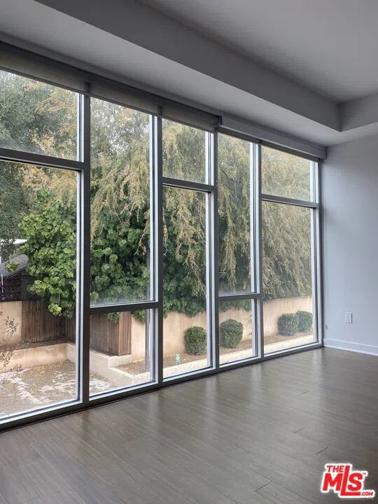1968 Lake Avenue #201 Altadena, CA 91001
