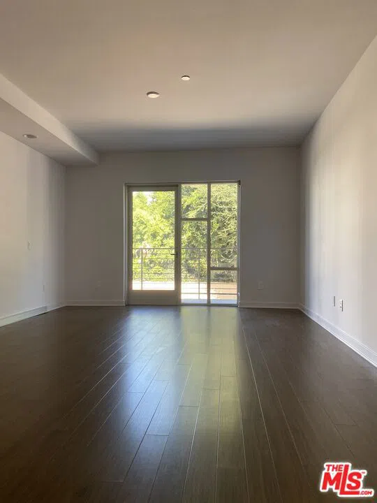 1968 Lake Avenue #201 Altadena, CA 91001