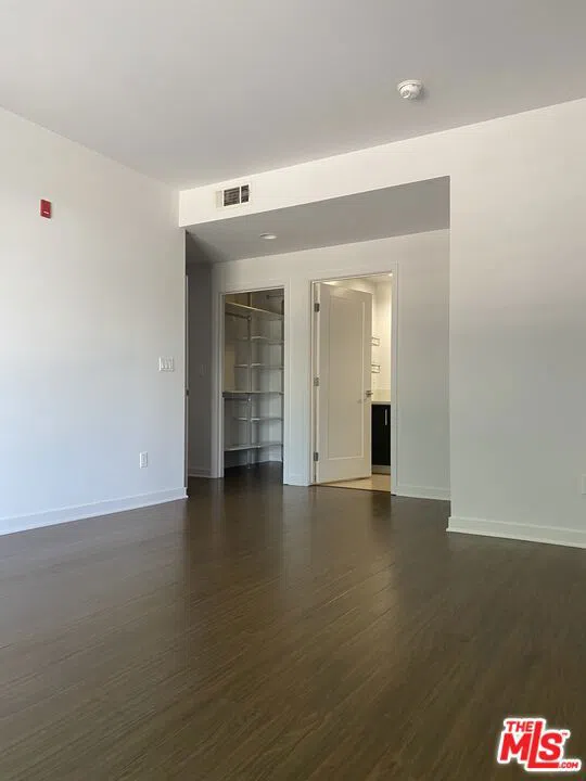 1968 Lake Avenue #201 Altadena, CA 91001