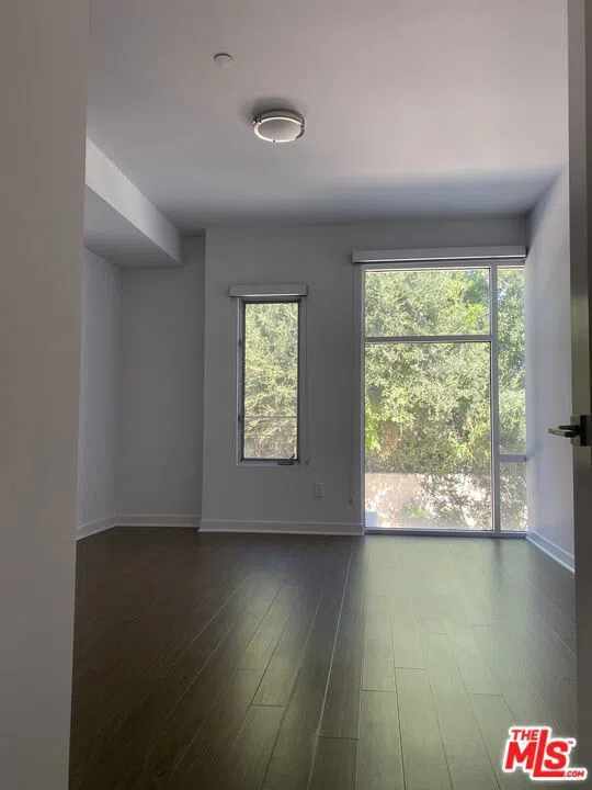 1968 Lake Avenue #201 Altadena, CA 91001