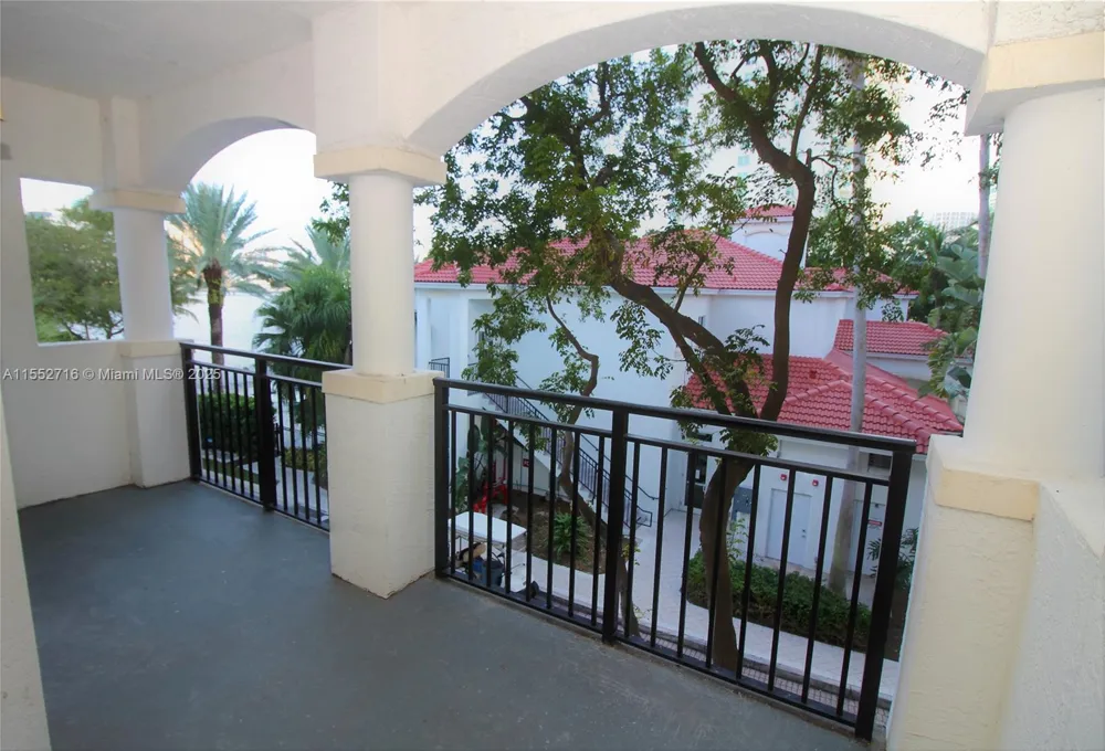 3255 NE 184th St #12311 Aventura, FL 33160