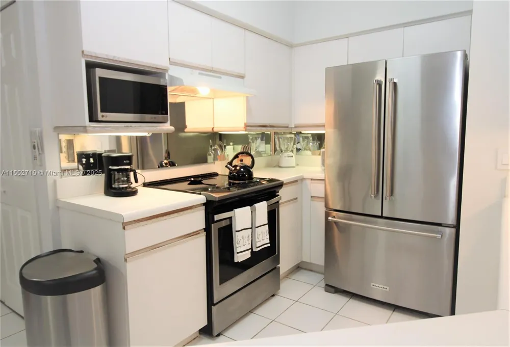 3255 NE 184th St #12311 Aventura, FL 33160