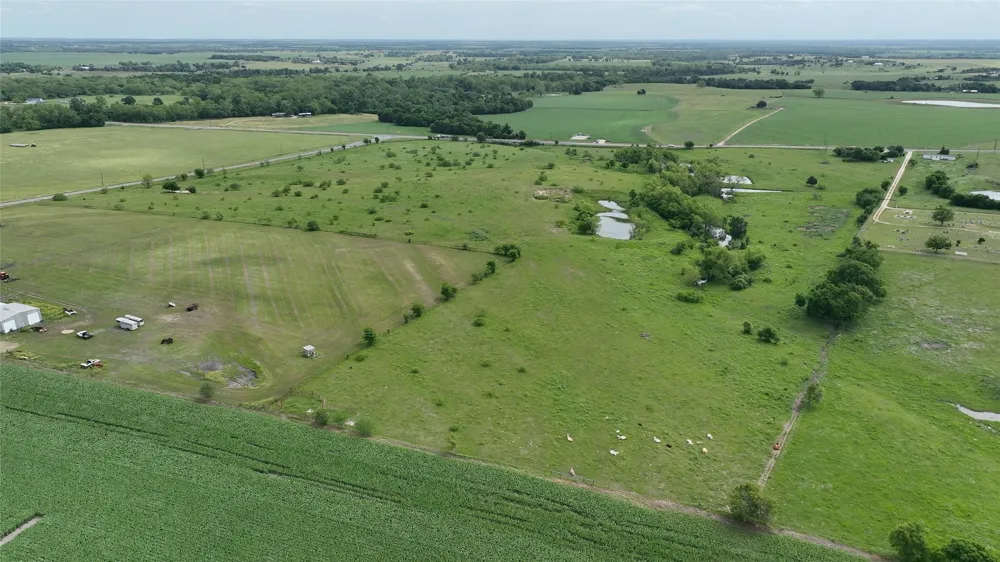 253 Fm 1331 Thorndale, TX 76577