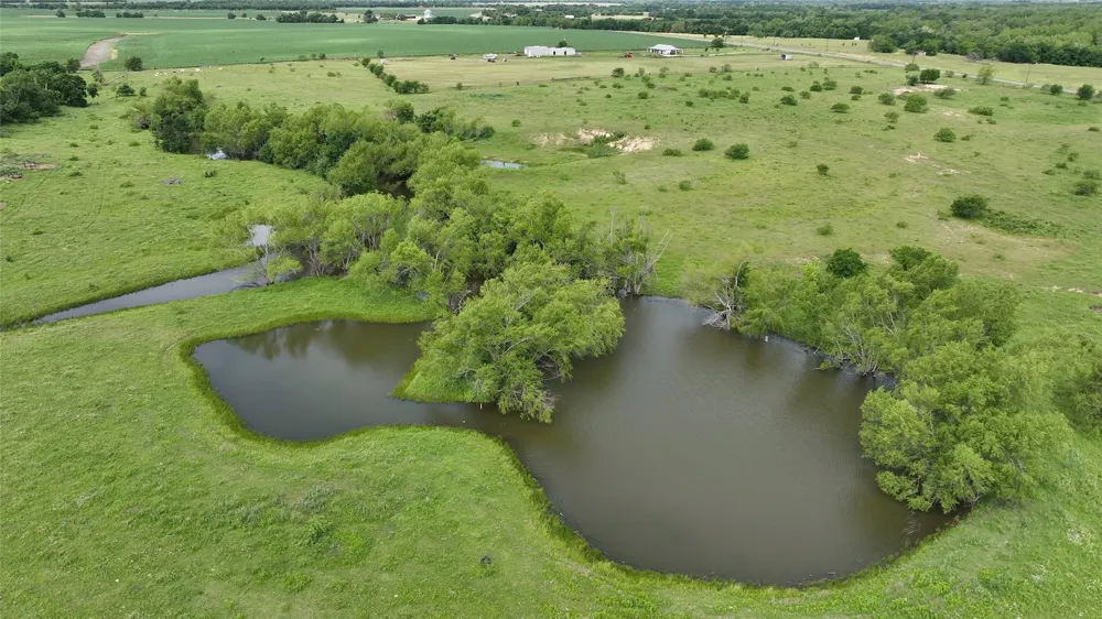 253 Fm 1331 Thorndale, TX 76577