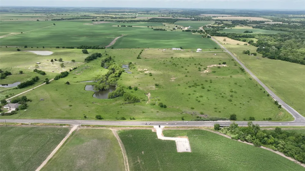 253 Fm 1331 Thorndale, TX 76577