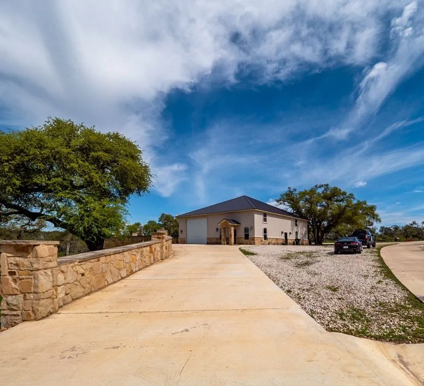 761 Allison Lane San Marcos, TX 78666