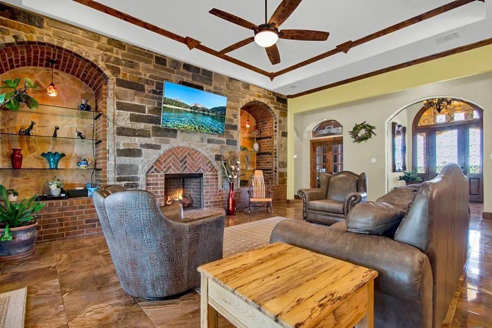 761 Allison Lane San Marcos, TX 78666