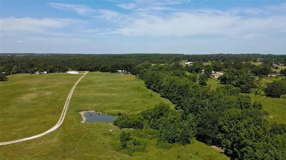 10142 FM 773 Murchison, TX 75778