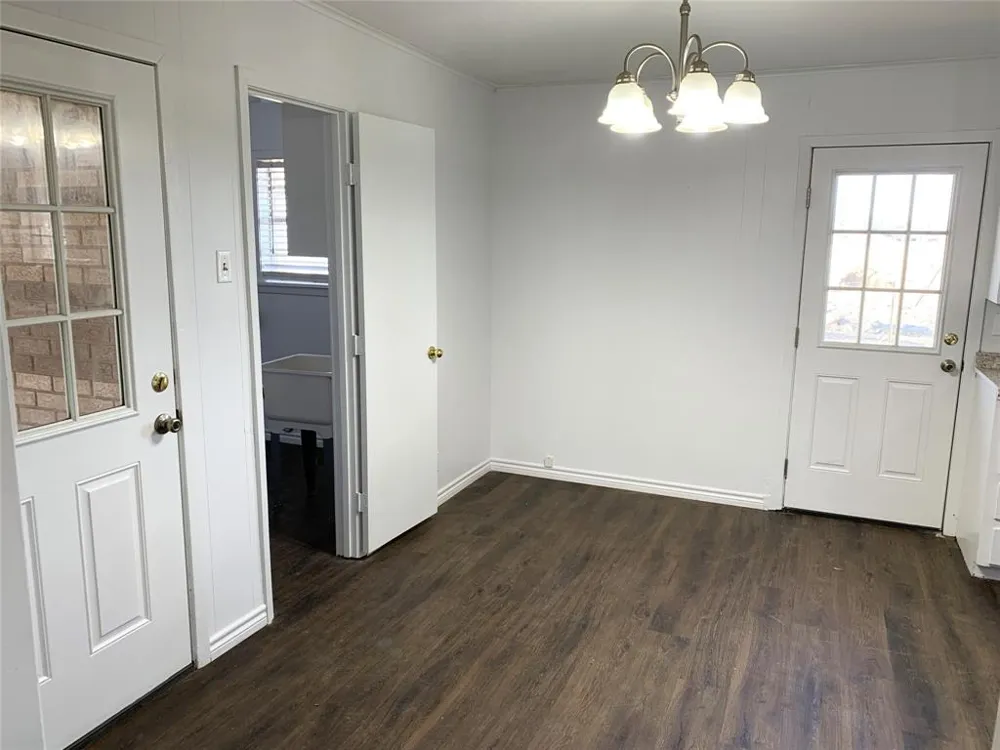 10142 FM 773 Murchison, TX 75778