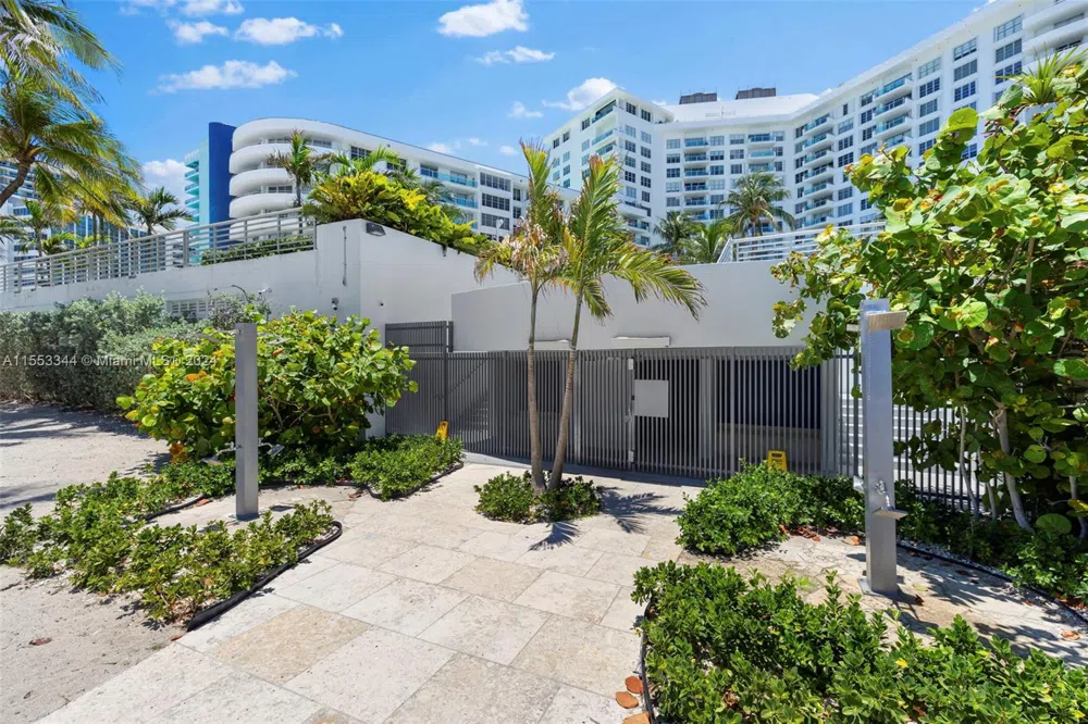 5151 Collins Ave #1527 Miami Beach, FL 33140
