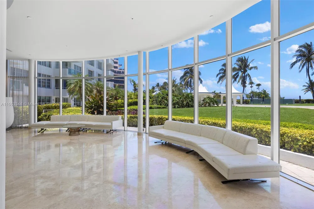 5151 Collins Ave #1527 Miami Beach, FL 33140