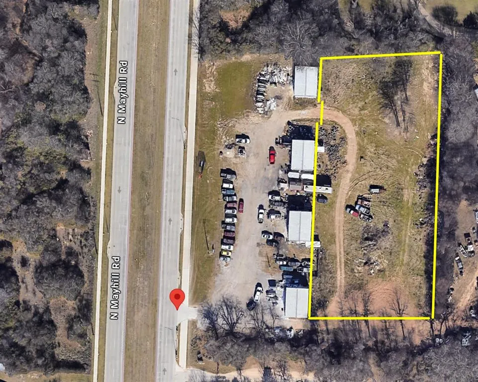 870 Mayhill Road Denton, TX 76208