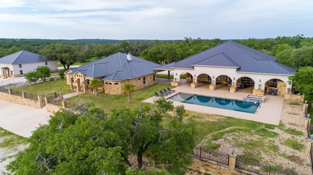 761 Allison Lane San Marcos, TX 78666