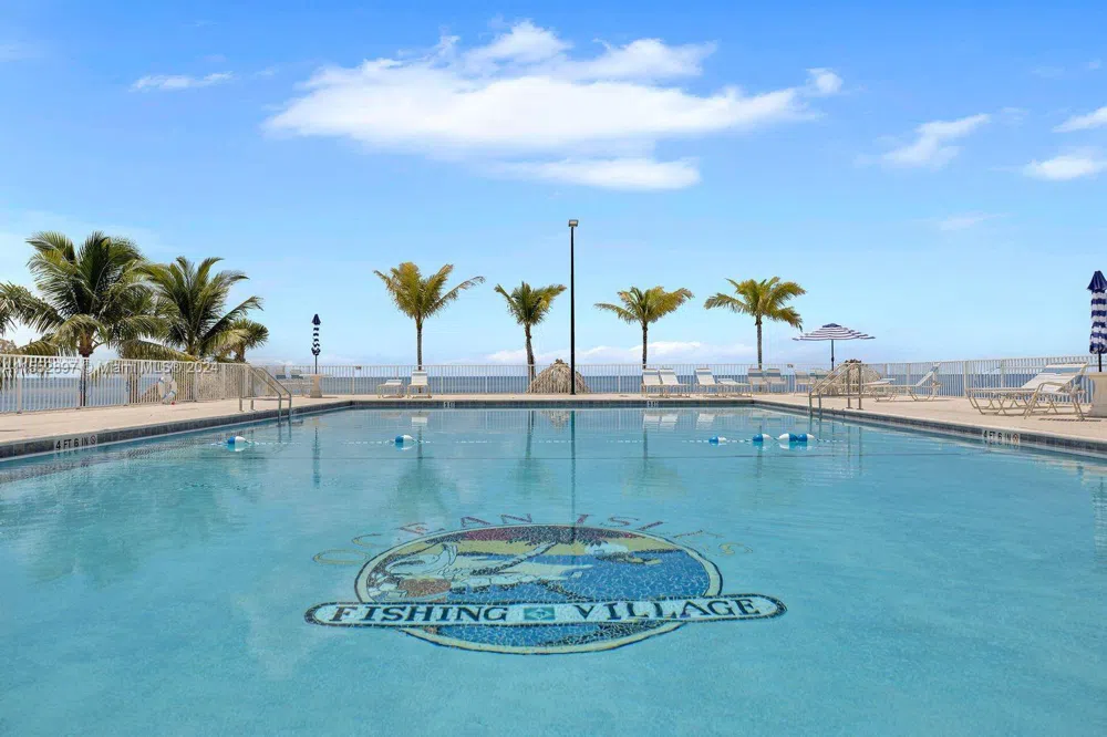 10877 Overseas Hwy #38 Marathon, FL 33050
