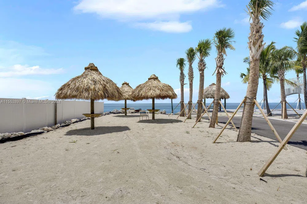 10877 Overseas Hwy #38 Marathon, FL 33050