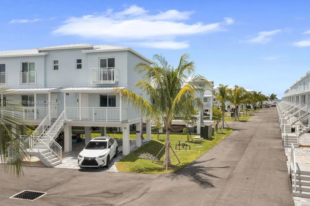 10877 Overseas Hwy #38 Marathon, FL 33050