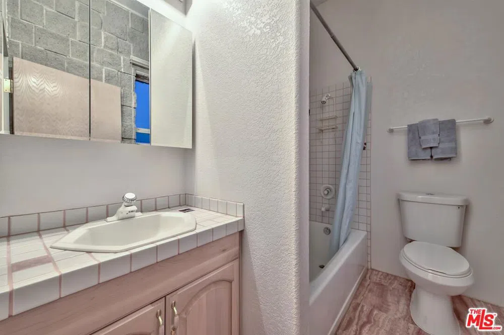 350 Aspen Lane Bridgeport, CA 93517