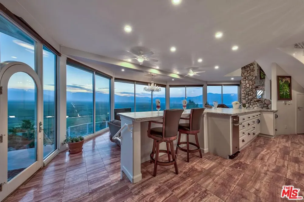 350 Aspen Lane Bridgeport, CA 93517