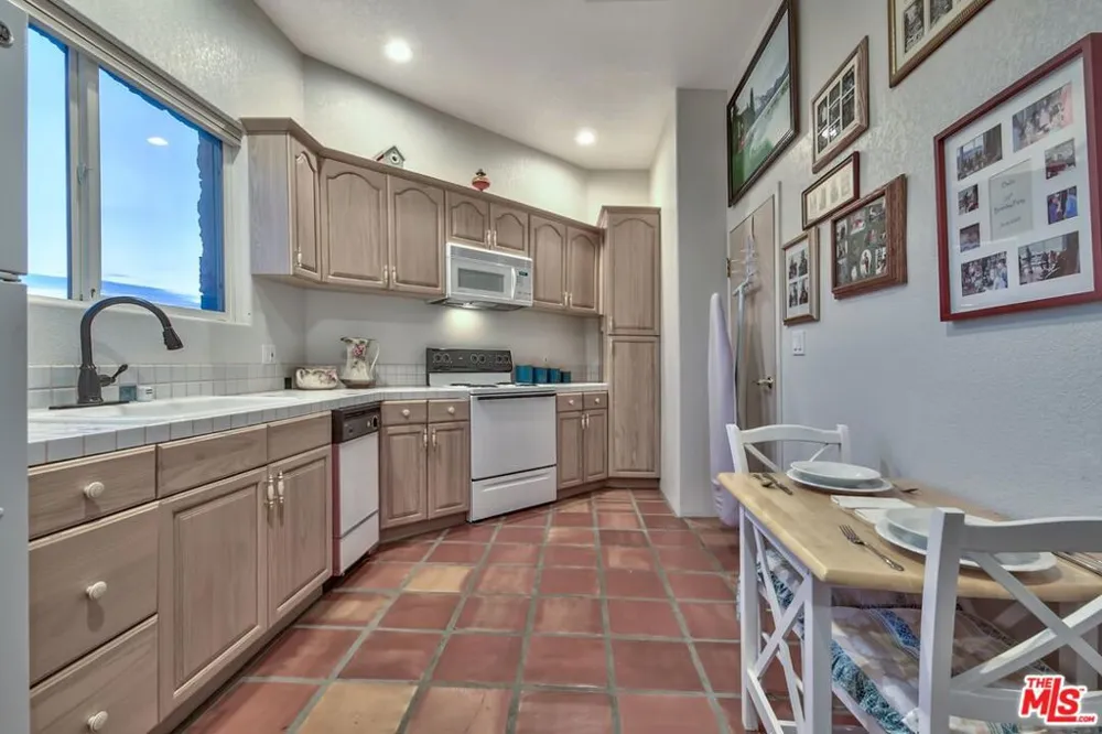 350 Aspen Lane Bridgeport, CA 93517