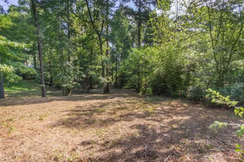 565 Spring Lake Drive