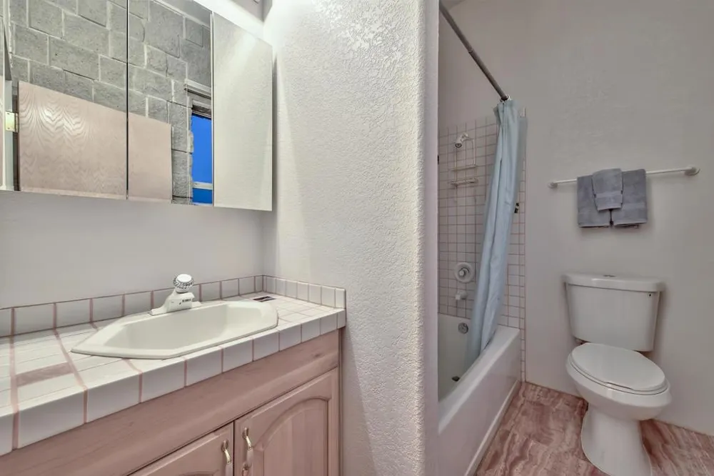 350 Aspen Lane Bridgeport, CA 93517